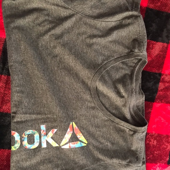 Two Reebok T-shirts - Picture 3 of 4